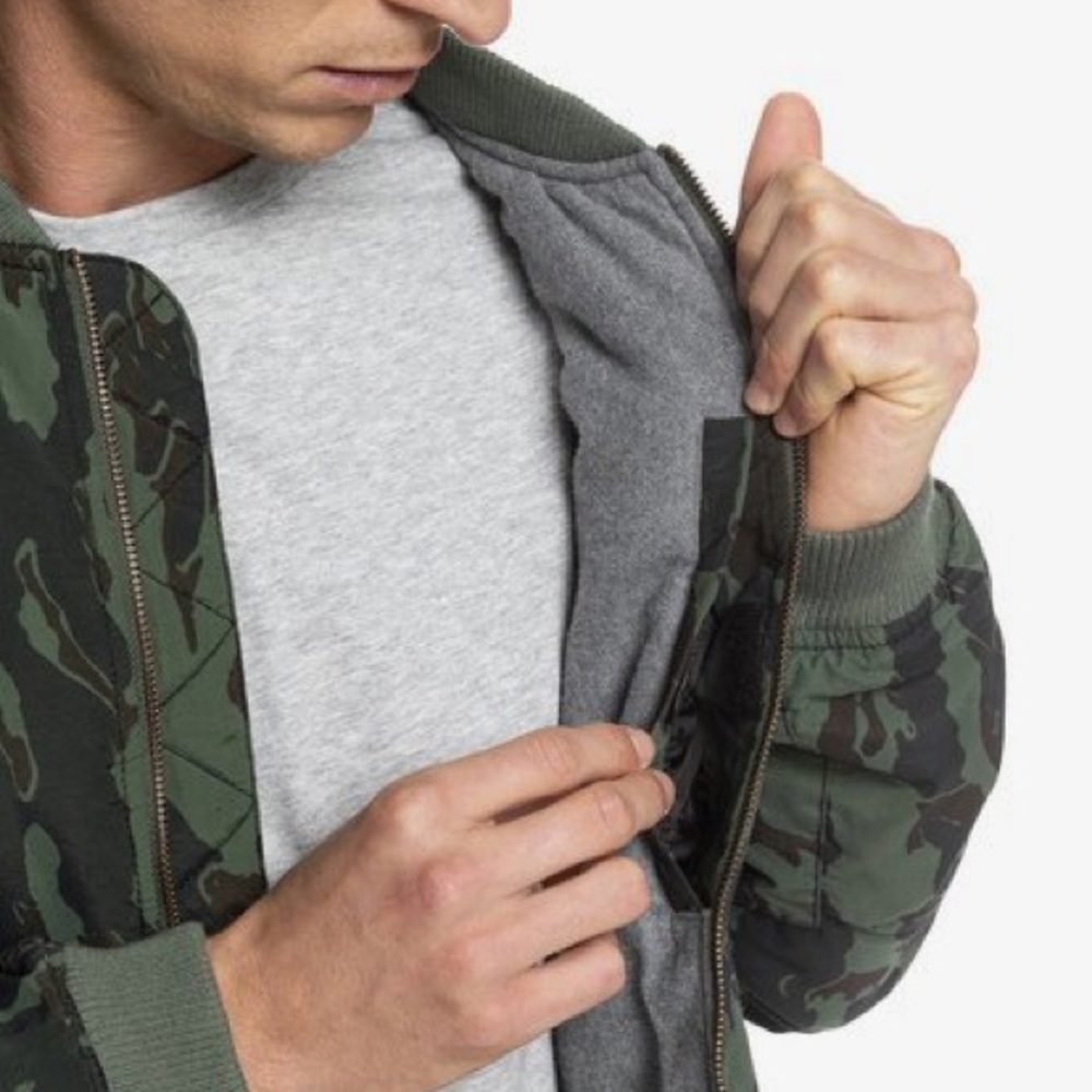 🔥Quiksilver Hakata Bay Bomber Jacket NWT - Picture 9 of 9